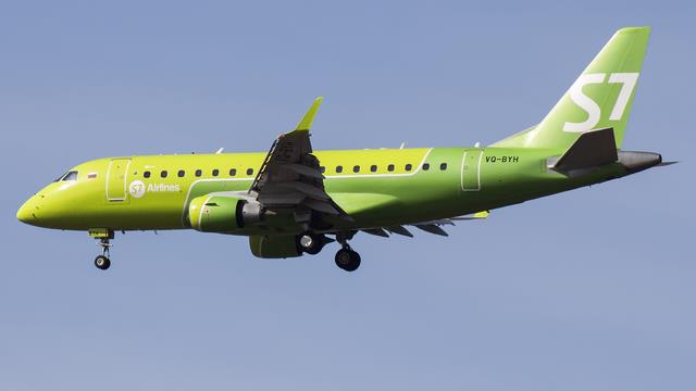 VQ-BYH::S7 Airlines